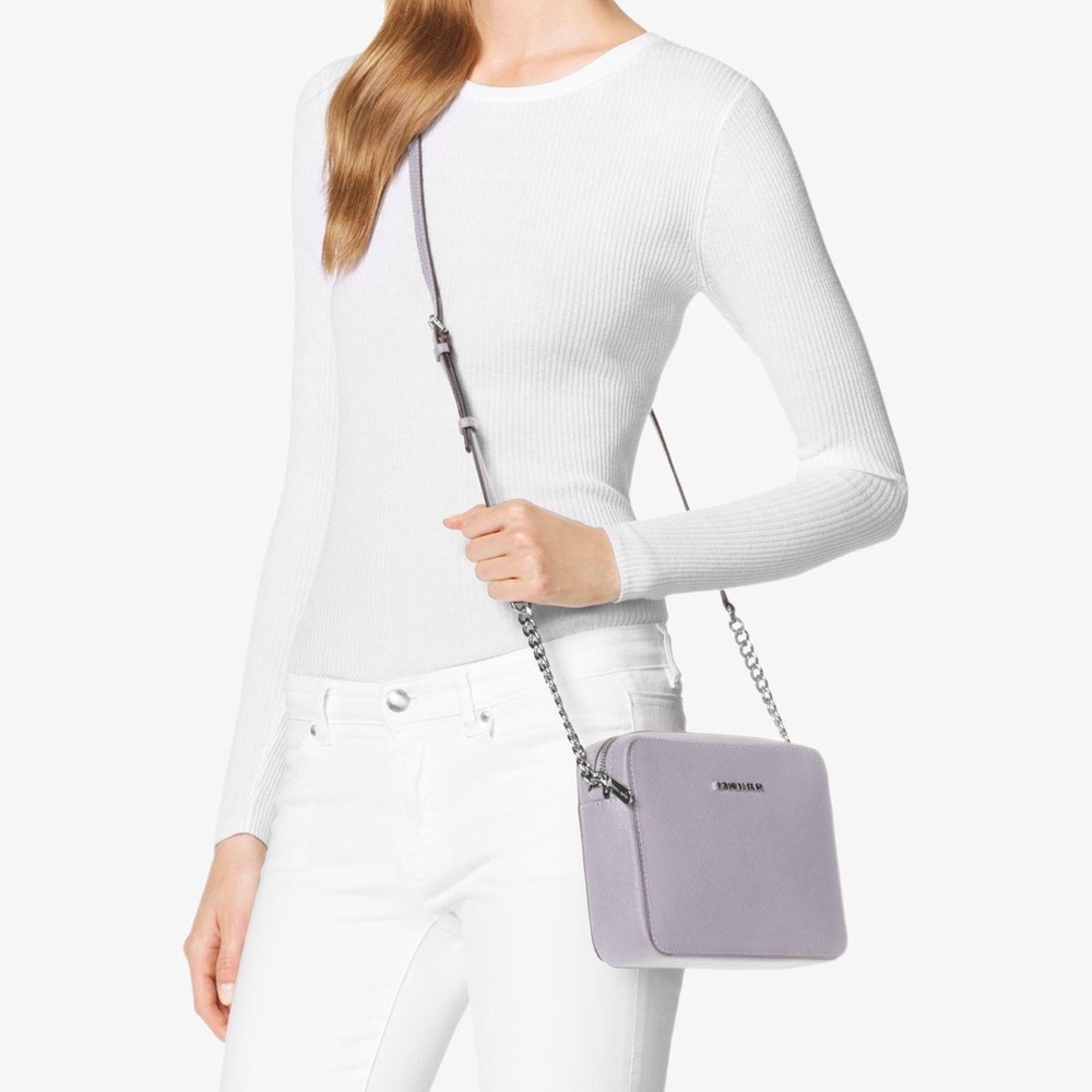 Jet Set Large Leather Crossbody Bag Pale Lilac💜